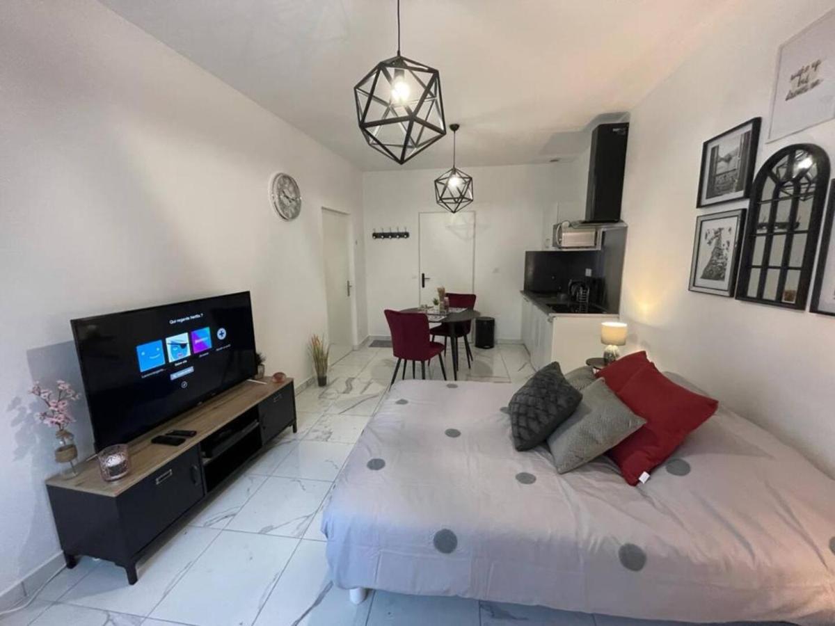 Le Dolce Vita - Centre Historique, Proche Toutes Commodites, Stationnement Aise, Wifi-Netflix นีออร์ ภายนอก รูปภาพ